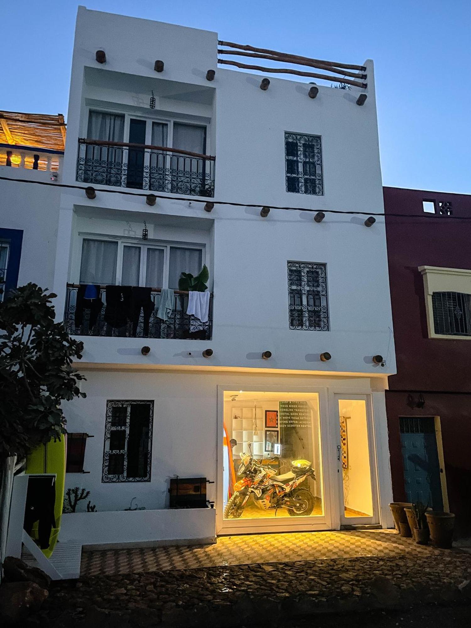 Taouarguit Guest House อิมซูอาน ภายนอก รูปภาพ